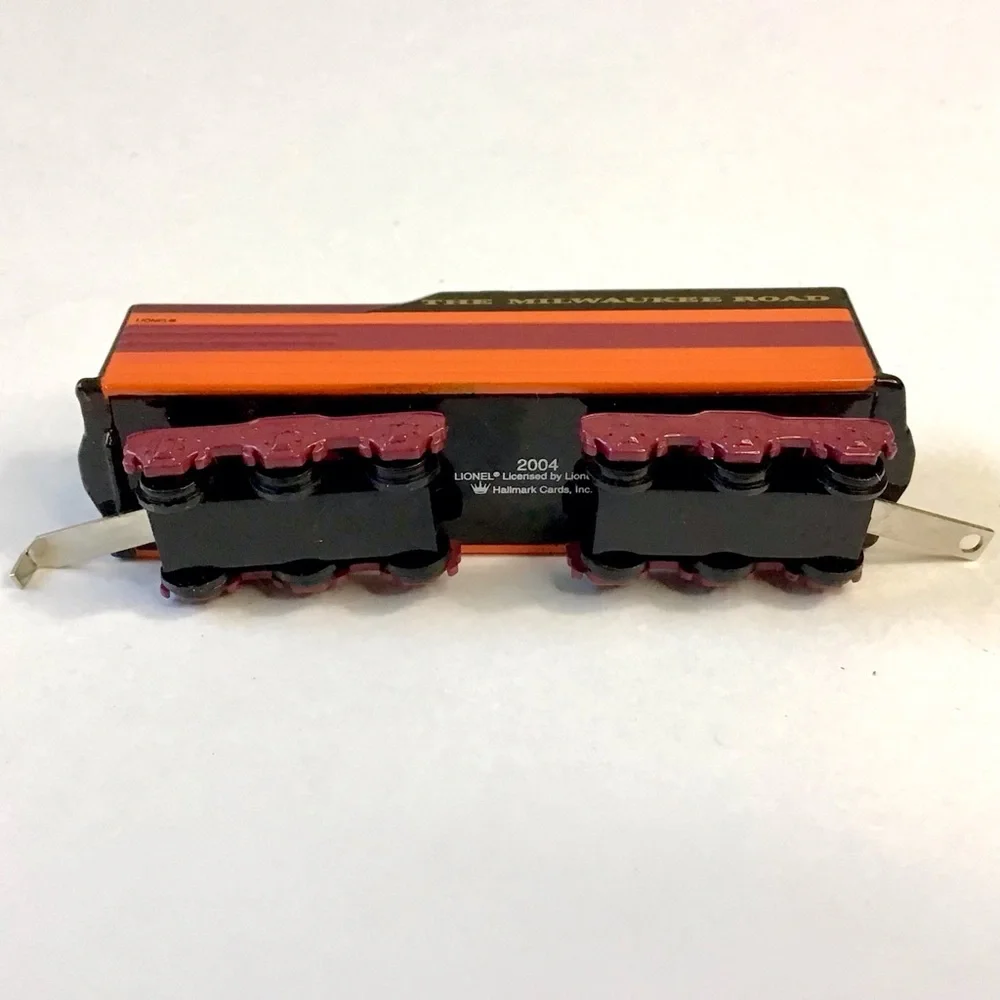 2004 Hallmark LIONEL Train Keepsake Ornament Hiawatha TENDER Christmas Vintage